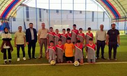 Kahramanmaraş'ta Ortaokullar arası futbol turnuvası başladı