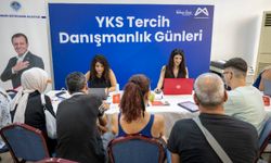 Mersin'de gençlere YKS tercihi desteği