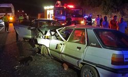 2 otomobilin çarpıştığı kazada 3 kişi öldü, 10 kişi yaralandı