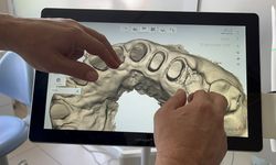 Isparta'da diş hekimliği öğrencilerine "Dijital Teknolojiler" dersi verilecek