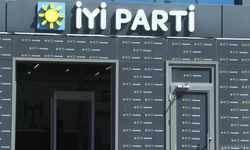 İyi Parti'de istifalar sürüyor