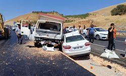 Adıyaman'da otomobille kamyon çarpıştı: 1 ölü, 3 yaralı