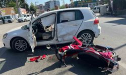 Hatay’da otomobil ile motosiklet çarpıştı: 2 yaralı