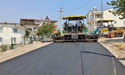 Büyükşehir, Yabalıç Caddesi’ni Sıcak Asfaltla Buluşturuyor