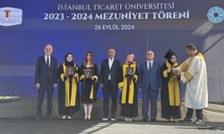 İstanbul Ticaret Üniversitesi'nde 1393 öğrenci mezuniyet coşkusu yaşadı