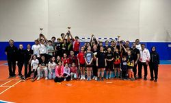 Hatay'da Kulüplerarası Badminton İl Birinciliği Turnuvası yapıldı