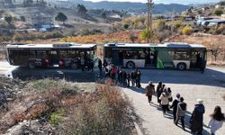 Büyükşehir, Kırsal Mahalleler ile Fuar Arasına Köprü Kurdu