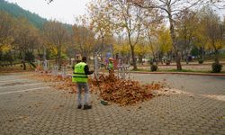 Büyükşehir’den Parklarda Temizlik Seferberliği