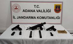 Adana'da bir evde ruhsatsız 3 silah ele geçirildi