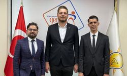 AK Parti Afşin İlçe Gençlik Kollarında Bayrak Değişimi