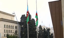 Azerbaycan, Uçak Kazasında Hayatını Kaybedenler İçin Yas Tutuyor