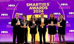 Teknosa Smarties Awards Türkiye’de Yılın Markası Seçildi