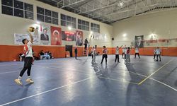 Voleybol Heyecanı Sürüyor: D Grubunun Lideri Belli Oldu