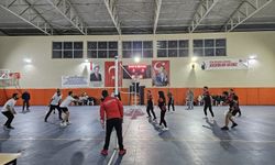 Voleybol Heyecanı Sürüyor: E Grubunun Lideri Belli Oldu