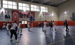 Voleybol Turnuvası Birinci Eleme Maçları Başladı