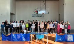 Dörtyol'da badminton turnuvası düzenlendi