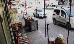 Antalya’da ’U’ dönüşü yapan otomobil, motosiklet ile çarpıştı: 1 yaralı