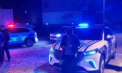 Polis aracına çarpan sürücü 3.74 promil alkollü çıktı