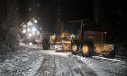 Büyükşehir Ekipleri Tüm İlçelerde Sabaha Kadar Mesaideydi