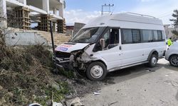 Hatay'da zincirleme trafik kazasında 4 kişi yaralandı