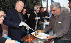 Yüreğir Belediyesinin mutfağı Ramazan’da aralıksız çalışıyor