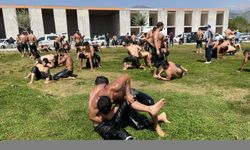 Antalya'da pehlivanlar sezona hazırlanıyor