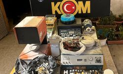 Adana'da evinde diş protezi üreten şüpheli gözaltına alındı
