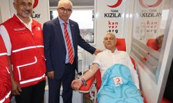 Adana'da MHP İl Başkanlığınca kan bağışı etkinliği düzenlendi