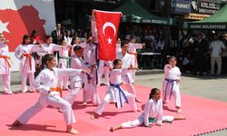 Antalya merkez ve ilçelerinde 19 Mayıs Atatürk'ü Anma, Gençlik ve Spor Bayramı kutlandı