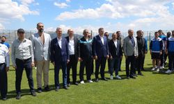 Burdur'da Üniversitelerarası Futbol Süper Ligi başladı