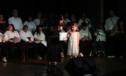 Hatay'da engelliler korosu konser verdi
