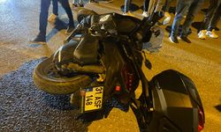 Hatay'da yol kenarındaki konteynere çarpan motosikletin sürücüsü yaralandı