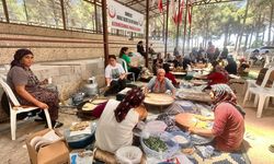 Kumluca'da Mavikent Durali Yazıcı Okulu'nda kermes düzenlendi