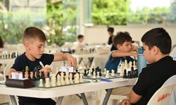 Kumluca'da satranç turnuvası düzenlendi