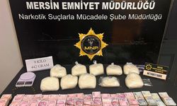 Mersin'de 9 kilo 442 gram sentetik uyuşturucu ele geçirildi