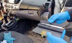 Mersin'de biri kalem görünümlü 3 ruhsatsız tabanca ele geçirildi
