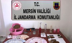 Mersin'de evinde uyuşturucu madde imal edip satan zanlı tutuklandı