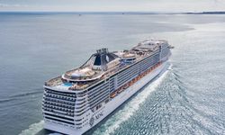 "MSC Divina" gemisi, Kuşadası'ndan turlarına başladı