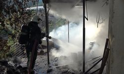 Alanya’da anız yangının sıçradığı daire küle döndü