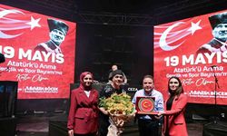 Antalyalılar 19 Mayıs’ta tek yürek oldu