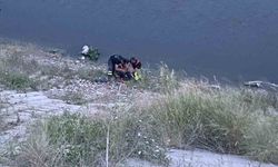 Asi Nehrinde mahsur kalan vatandaşı itfaiye ekipleri kurtardı