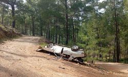 Gazipaşa’da şarampole uçan otomobilin sürücüsü yaralandı