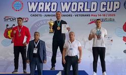 Kemer’in Kick Boks sporcuları dünya şampiyonasından dört madalyayla döndü