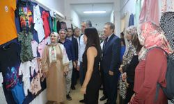 Kozan’da kadınların el emekleri sergilendi