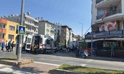 Manavgat’ta motosiklet ile otomobil çarpıştı: 1 yaralı