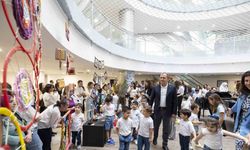 Mersin’de ’Tükenmeyen Sevgiler, Dönüşen Eserler Sergisi’ açıldı