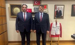 AK Parti Elbistan İlçe Başkanı Arslan, Milletvekili Debgici'yi Ziyaret Etti