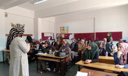 Altaş Şehit Yaşar Özdemir İlkokulu’nda Velilere Yönelik Anlamlı Seminer
