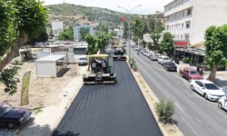 Büyükşehir Türkoğlu’nda Altyapının Ardından Asfalta Başladı