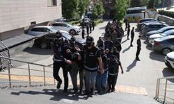Eskişehir merkezli FETÖ operasyonu: 23 gözaltı